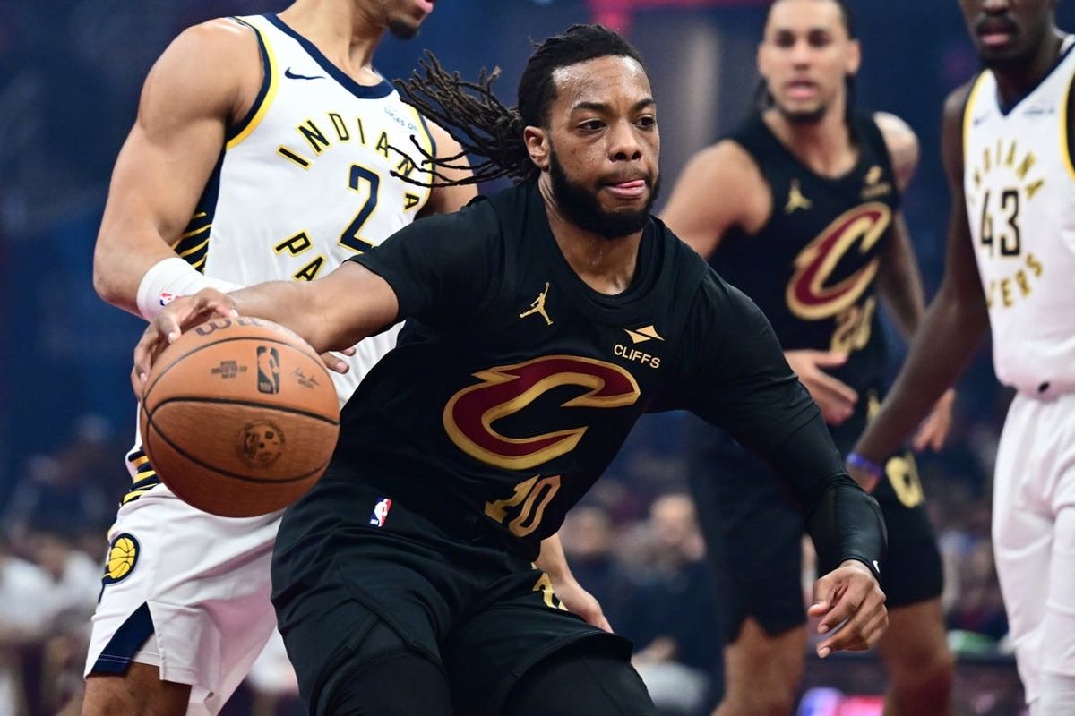 Nov 21, 2025; Cleveland, Ohio, USA; Cleveland Cavaliers guard Darius Garland (10) drives to the basket against the Indiana Pacers during the first quarter at Rocket Arena. Mandatory Credit: Ken Blaze-Imagn Images
