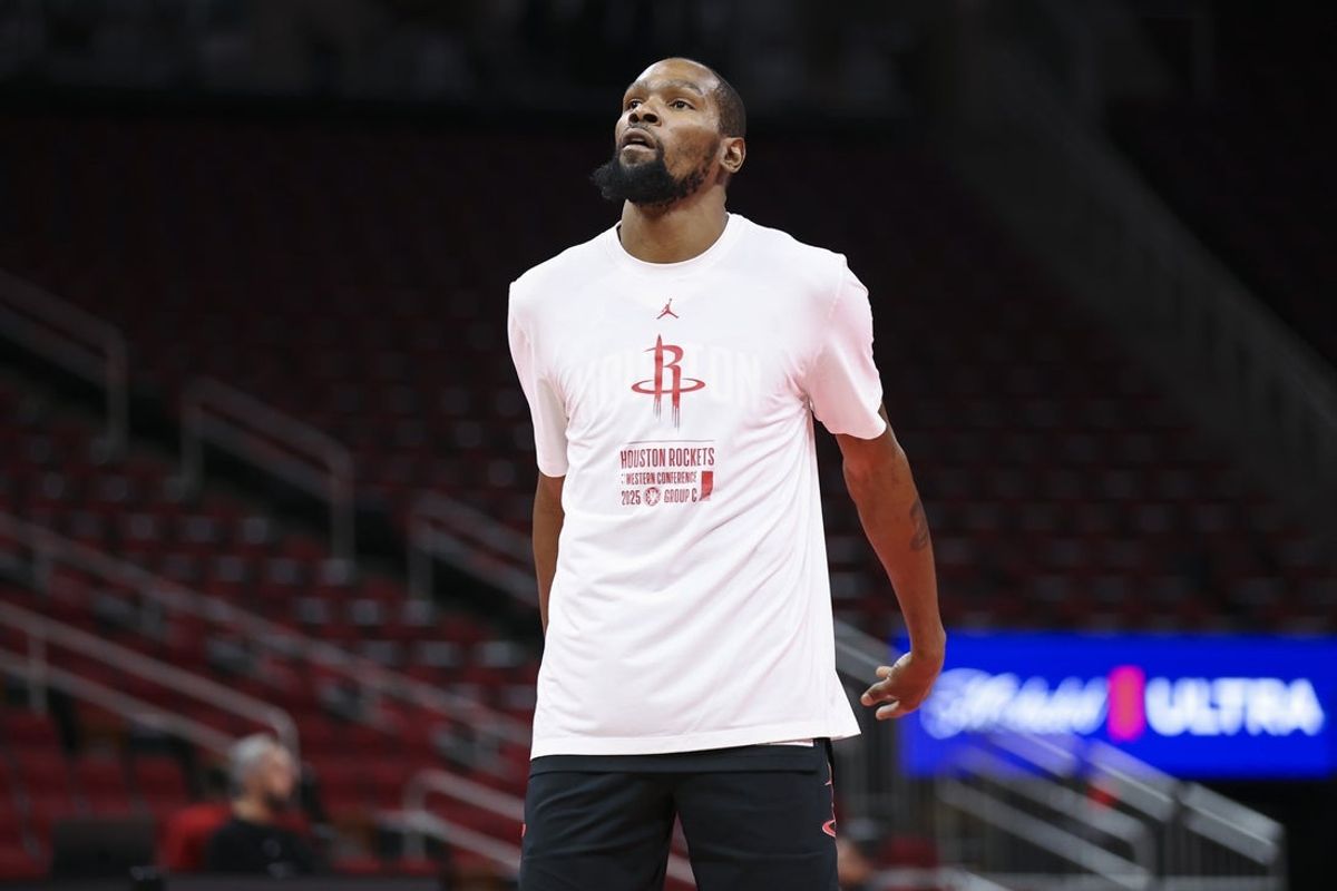 Nov 21, 2025; Houston, Texas, USA; Houston Rockets forward Kevin Durant (7) warms up before the game against the Denver Nuggets at Toyota Center. Mandatory Credit: Troy Taormina-Imagn Images