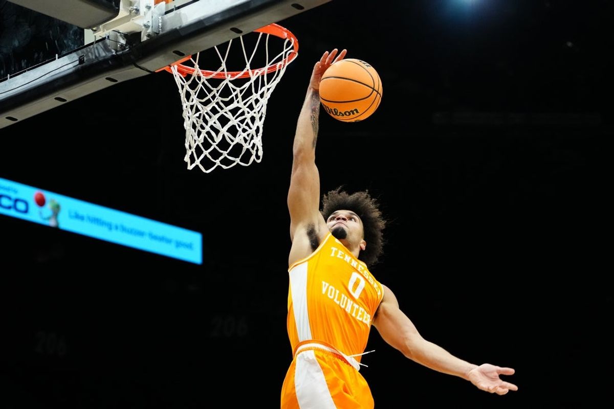 Nov 25, 2025; Las Vegas, NV, USA; Tennessee Volunteers guard Ja'Kobi Gillespie (0) goes for a layup in a 2025 Players Era Festival group play game against the Houston Cougars during the second half at MGM Grand Garden Arena. Mandatory Credit: Stephen R. Sylvanie-Imagn Images