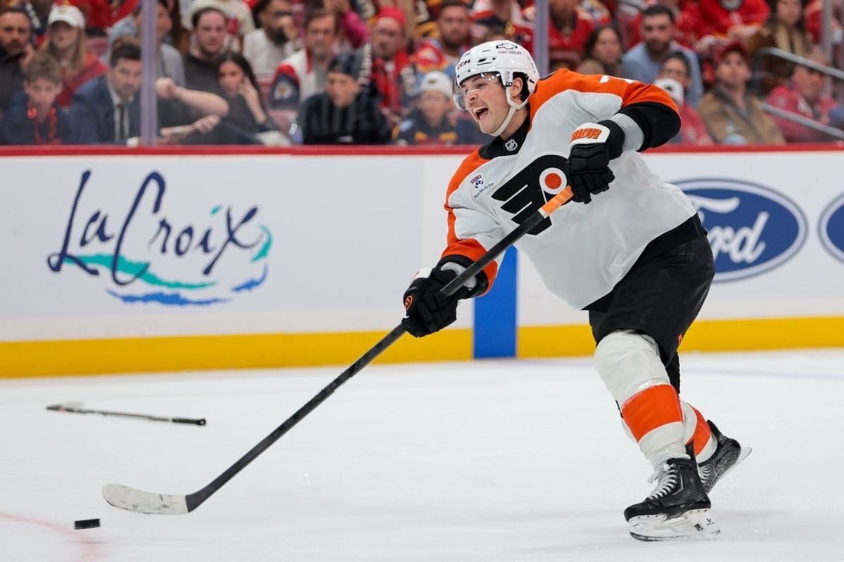 Nov 26, 2025; Sunrise, Florida, USA; Philadelphia Flyers right wing Tyson Foerster (71) scores against the Florida Panthers during the third period at Amerant Bank Arena. Mandatory Credit: Sam Navarro-Imagn Images