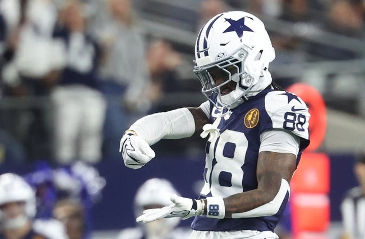 Nov 27, 2025; Arlington, Texas, USA; Dallas Cowboys wide receiver CeeDee Lamb (88) celebrates after catching a pass against the Kansas City Chiefs during the fourth quarter at AT&T Stadium. Mandatory Credit: Kevin Jairaj-Imagn Images