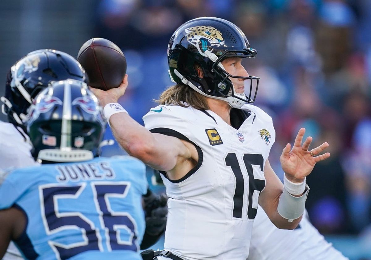 Jacksonville Jaguars quarterback Trevor Lawrence (16) passes the ball during the third quarter against the Tennessee Titans at Nissan Stadium in Nashville, Tenn., Sunday, Nov. 30, 2025.