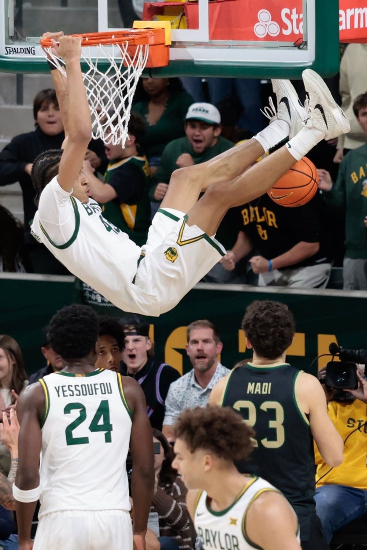 Dec 2, 2025; Waco, Texas, USA;  Baylor Bears guard Cameron Carr (43) dunks the ball during the first half against the Sacramento State Hornets at Paul and Alejandra Foster Pavilion. Mandatory Credit: Chris Jones-Imagn Images