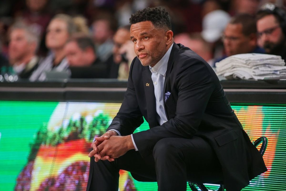 Dec 3, 2025; Atlanta, Georgia, USA; Georgia Tech Yellow Jackets head coach Damon Stoudamire on the sideline against the Mississippi State Bulldogs in the first half at McCamish Pavilion. Mandatory Credit: Brett Davis-Imagn Images