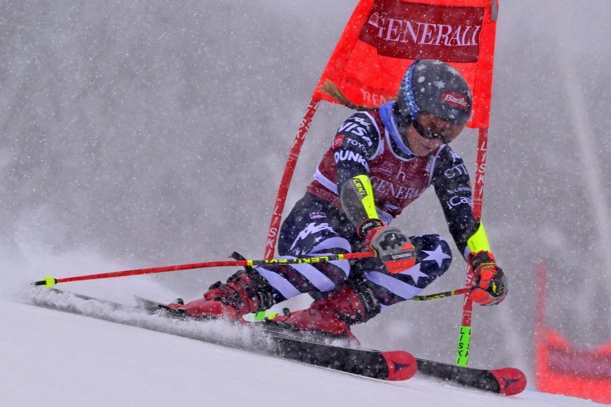Dec 6, 2025; Mont-Tremblant, Quebec, CANADA; Mikaela Shiffrin of the United States during the PwC Tremblant alpine skiing World Cup at Mont-Tremblant Ski Resort. Mandatory Credit: Eric Bolte-Imagn Images