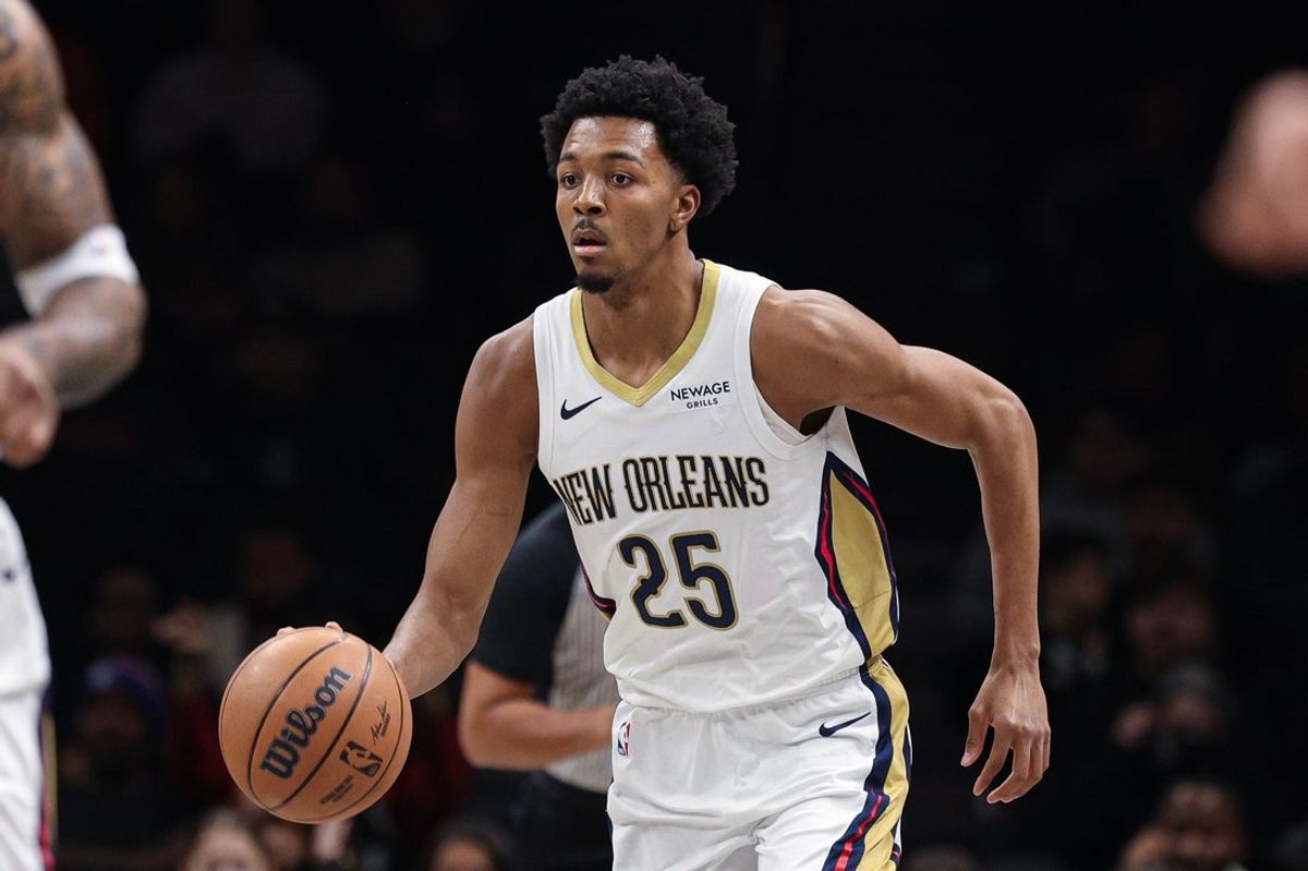 Dec 6, 2025; Brooklyn, New York, USA; New Orleans Pelicans forward Trey Murphy III (25) dribbles up court against the Brooklyn Nets during the first quarter at Barclays Center. Mandatory Credit: Vincent Carchietta-Imagn Images