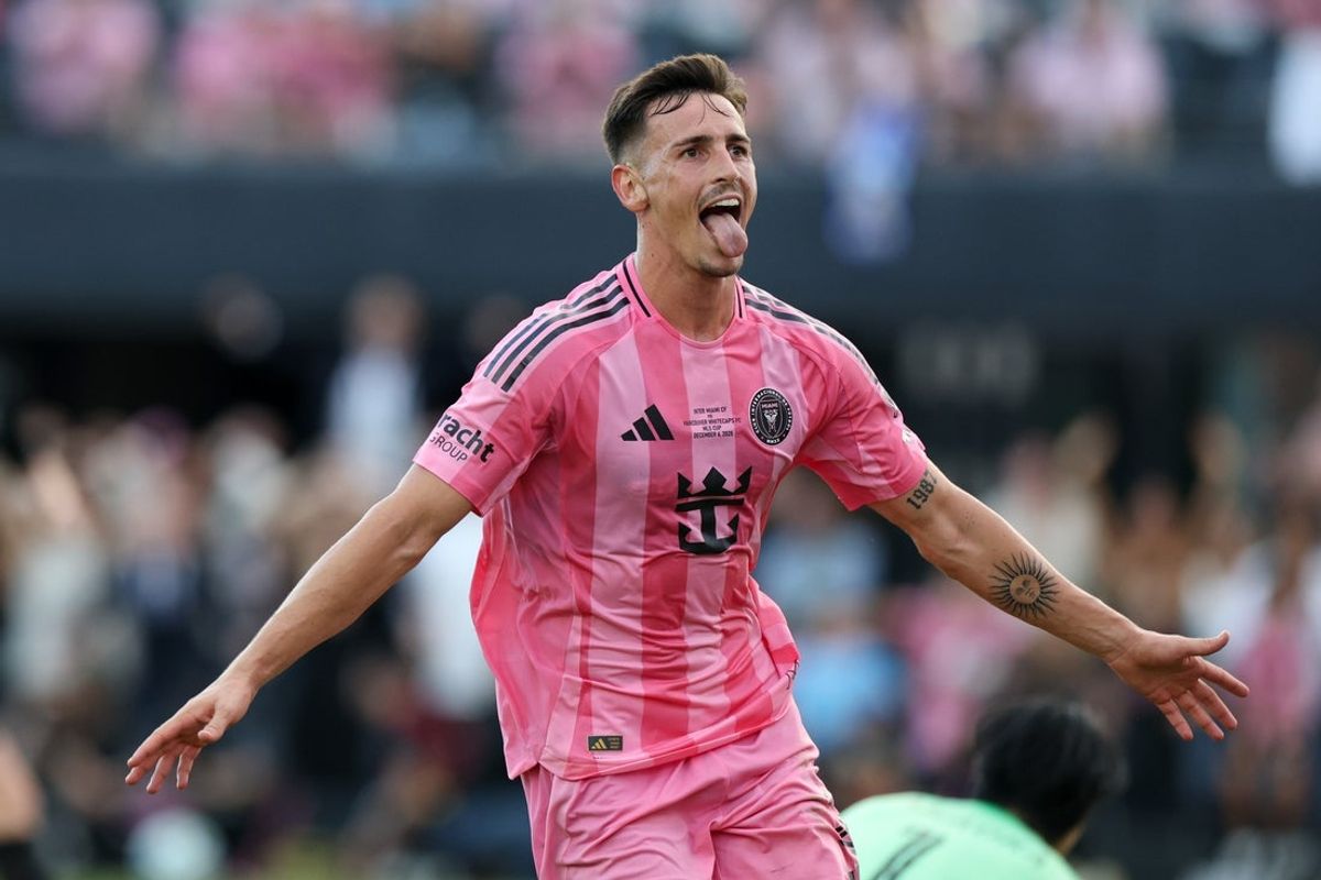 Dec 6, 2025; Fort Lauderdale, Florida, USA; Inter Miami forward Tadeo Allende (21) celebrates after scoring a goal against the Vancouver Whitecaps FC in the second half during the 2025 MLS Cup at Chase Stadium. Mandatory Credit: Nathan Ray Seebeck-Imagn Images