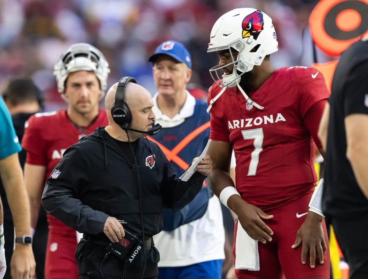 Dec 7, 2025; Glendale, Arizona, USA; Arizona Cardinals offensive coordinator Drew Petzing with quarterback Jacoby Brissett (7) against the Los Angeles Rams at State Farm Stadium. Mandatory Credit: Mark J. Rebilas-Imagn Images