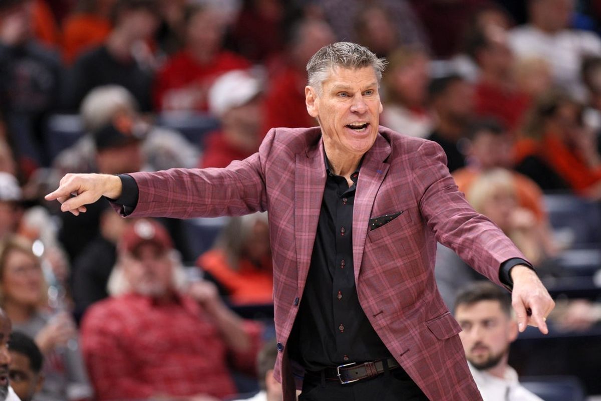 Oklahoma head coach Porter Moser during the second half of a Bedlam men's college basketball game between the OSU Cowboys and OU Sooners at Paycom Center in Oklahoma City, Saturday, Dec. 13, 2025.