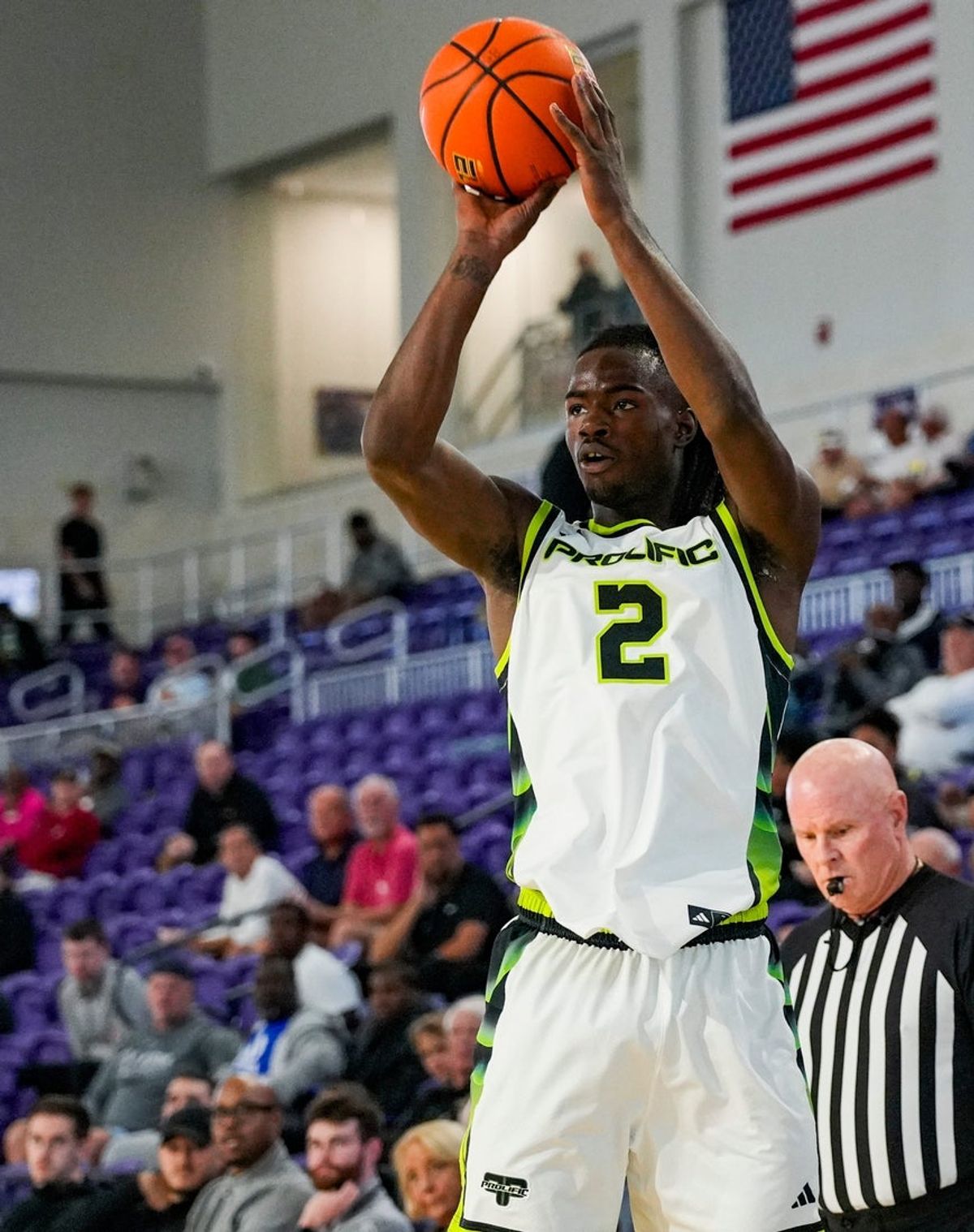 Prolific Prep Crew guard Caleb Holt (2) shoots the ball during the first quarter of a City of Palms Classic Signature Series game against the CIA-Bella Vista Bears at Suncoast Credit Union Arena in Fort Myers, Fla., on Friday, Dec. 19, 2025.