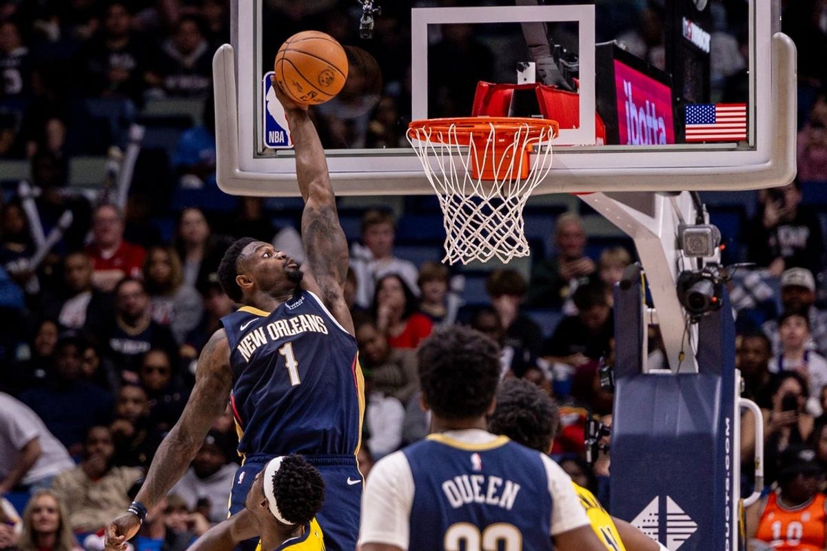 Dec 20, 2025; New Orleans, Louisiana, USA;  New Orleans Pelicans forward Zion Williamson (1) drives to the basket and misses the dunk against the Indiana Pacers during the second half at Smoothie King Center. Mandatory Credit: Stephen Lew-Imagn Images