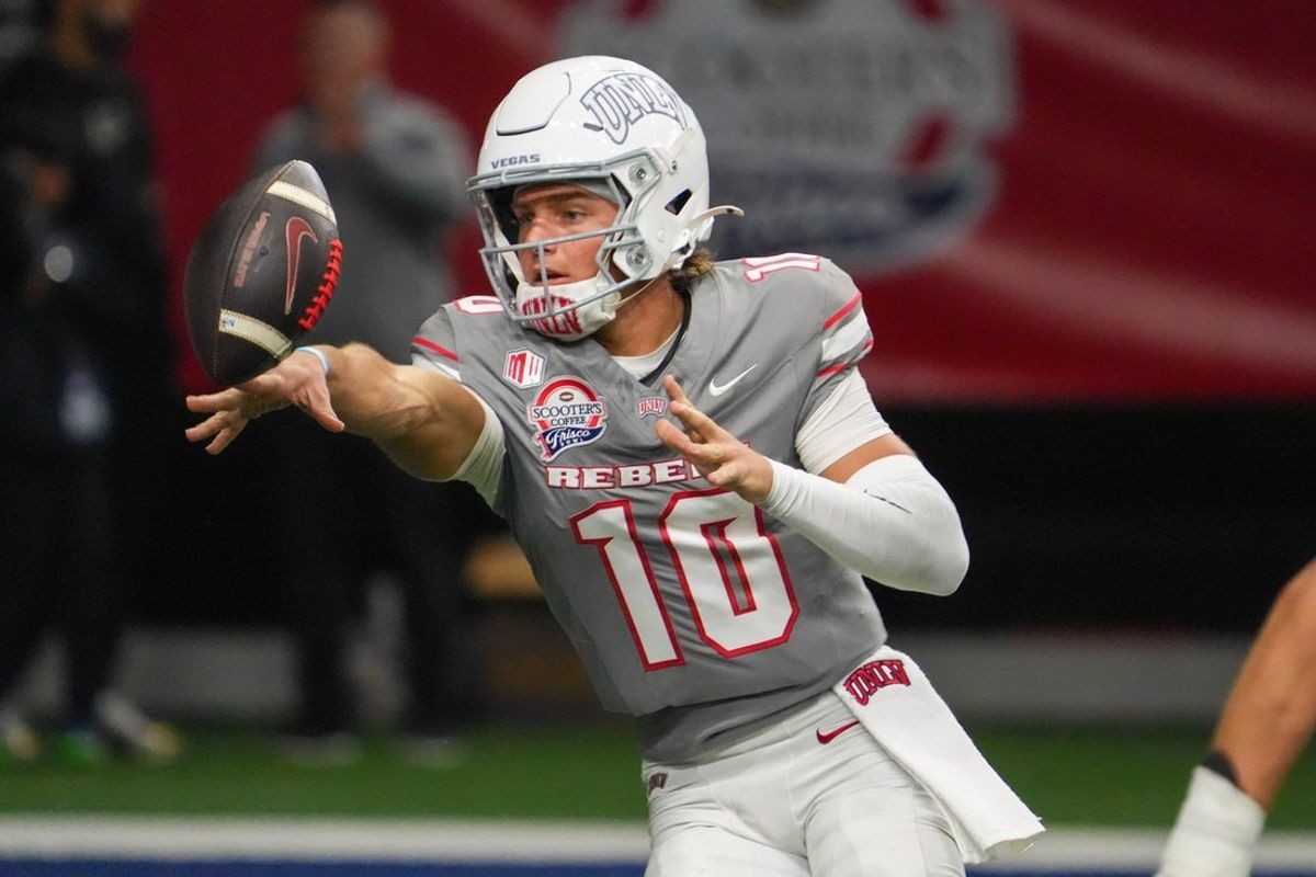 UNLV transfer QB Anthony Colandrea will start Nebraska's Week 1 game against Ohio.