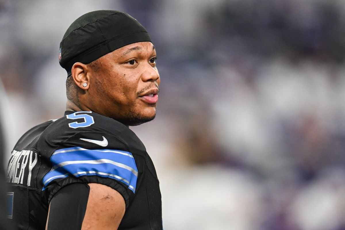 Dec 25, 2025; Minneapolis, Minnesota, USA; Detroit Lions running back David Montgomery (5) looks on before the game against the Minnesota Vikings at U.S. Bank Stadium. Mandatory Credit: Jeffrey Becker-Imagn Images