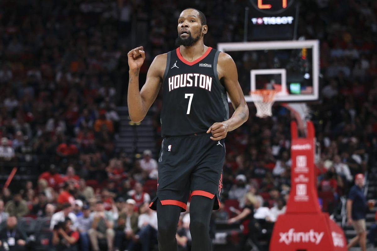 Dec 27, 2025; Houston, Texas, USA;  Houston Rockets forward Kevin Durant (7) reacts after a play during the third quarter against the Cleveland Cavaliers at Toyota Center. Mandatory Credit: Troy Taormina-Imagn Images