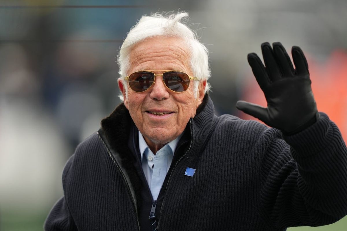 Dec 28, 2025; East Rutherford, New Jersey, USA; New England Patriots owner Robert Kraft waves prior to the game against the New York Jets at MetLife Stadium. Mandatory Credit: Robert Deutsch-Imagn Images