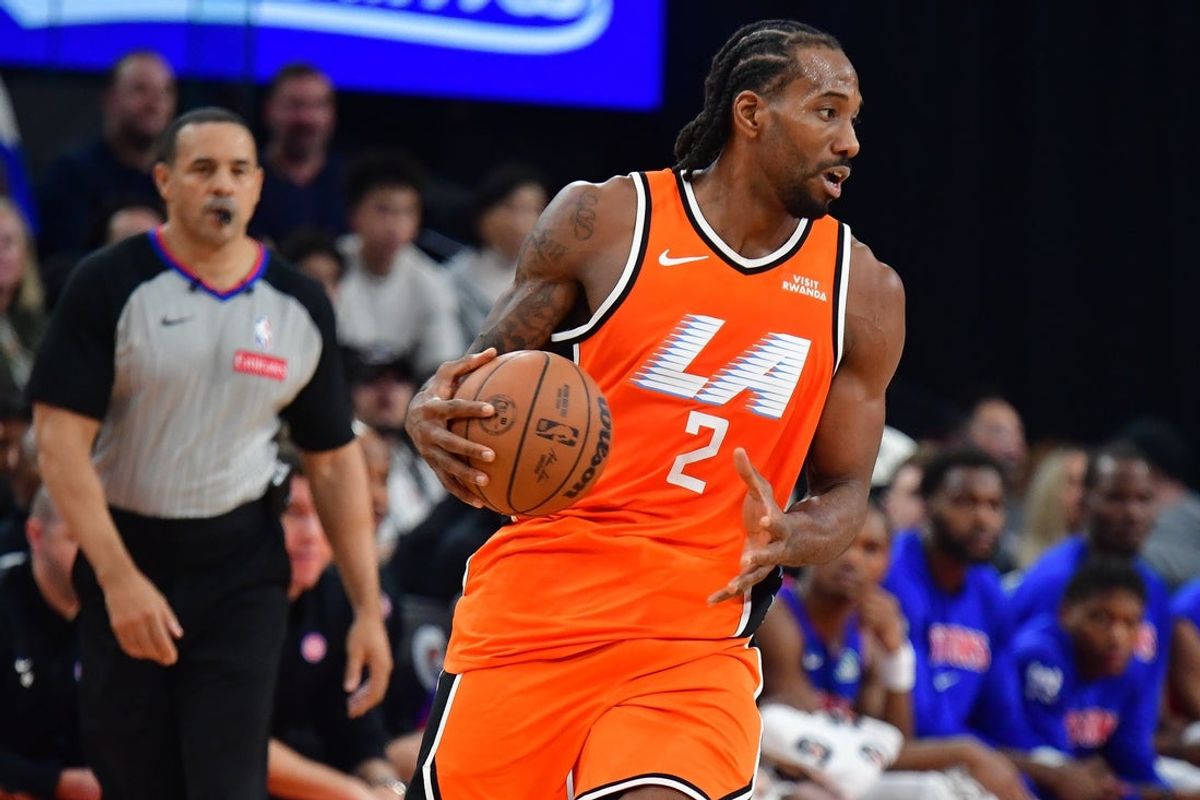 Dec 28, 2025; Inglewood, California, USA; Los Angeles Clippers forward Kawhi Leonard (2) controls the ball against the Detroit Pistons during the second half at Intuit Dome. Mandatory Credit: Gary A. Vasquez-Imagn Images
