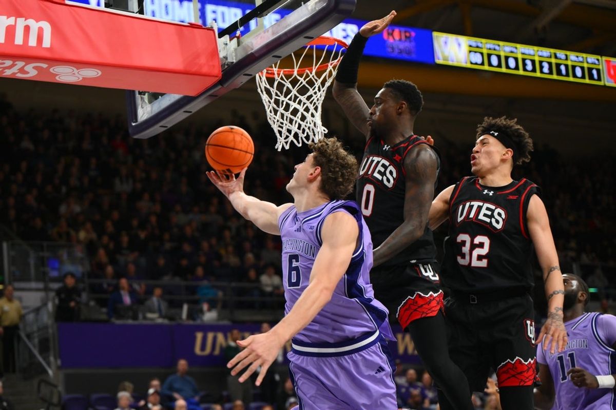 Dec 29, 2025; Seattle, Washington, USA; Washington Huskies forward Hannes Steinbach (6) shoots the basket against the Utah Utes during the first half at Alaska Airlines Arena at Hec Edmundson Pavilion. Mandatory Credit: Steven Bisig-Imagn Images