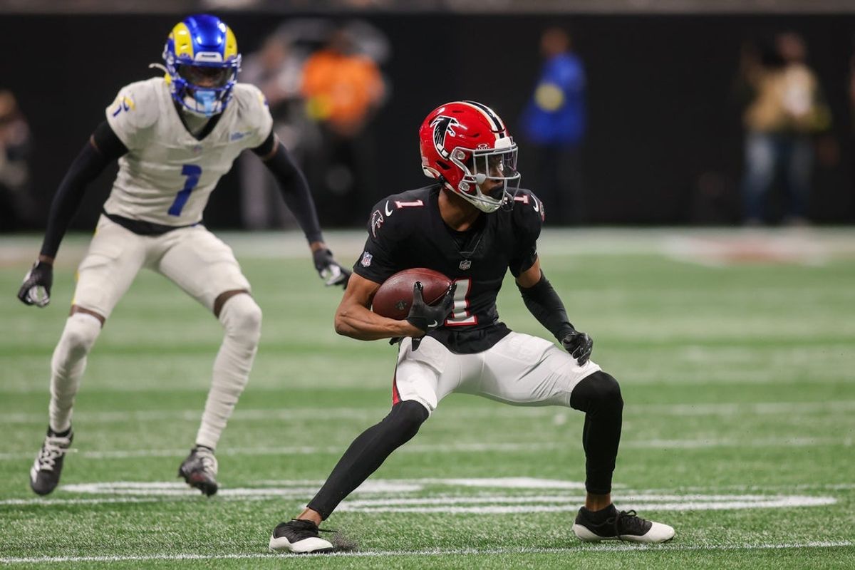 Dec 29, 2025; Atlanta, Georgia, USA; Atlanta Falcons wide receiver Darnell Mooney (1) runs after a catch against the Los Angeles Rams in the third quarter at Mercedes-Benz Stadium. Mandatory Credit: Brett Davis-Imagn Images