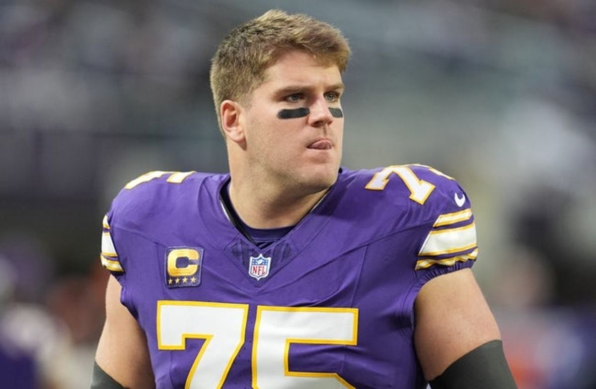 Jan 4, 2026; Minneapolis, Minnesota, USA; Minnesota Vikings offensive tackle Brian O'Neill (75) warms up prior to the game against the Green Bay Packers at U.S. Bank Stadium. Mandatory Credit: Matt Blewett-Imagn Images