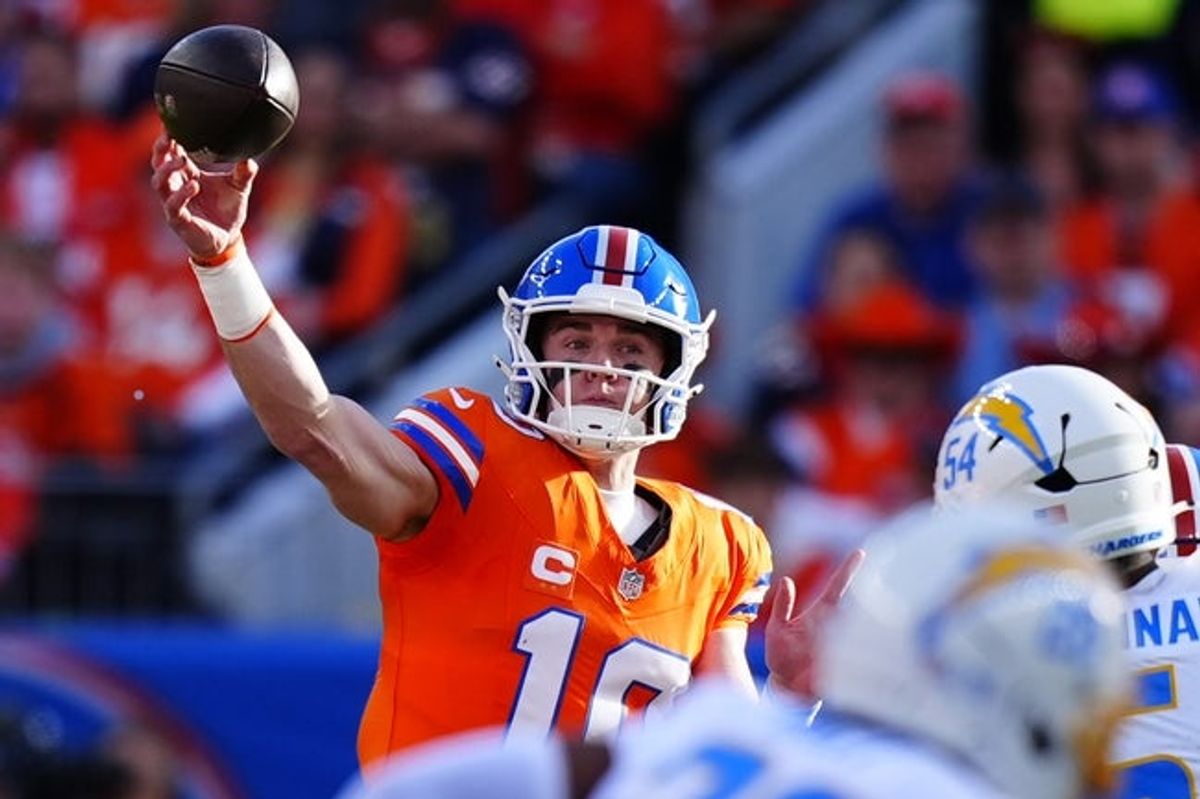 Jan 4, 2026; Denver, Colorado, USA; Denver Broncos quarterback Bo Nix (10) throws the ball during the first half against the Los Angeles Chargers at Empower Field at Mile High. Mandatory Credit: Ron Chenoy-Imagn Images