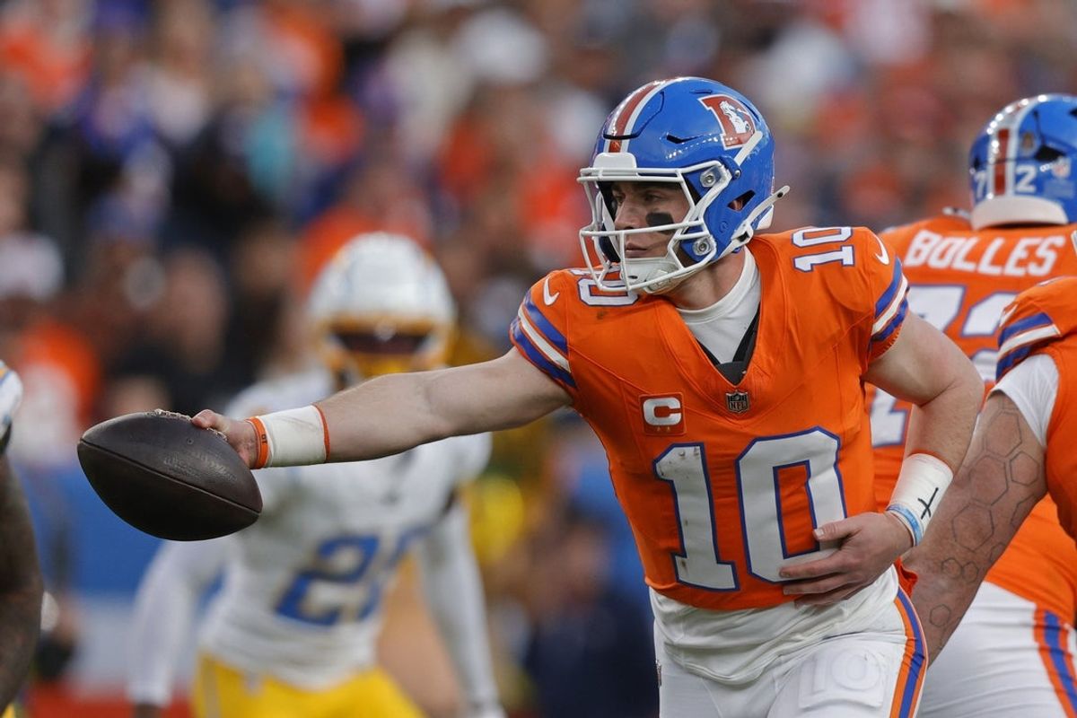 Jan 4, 2026; Denver, Colorado, USA; Denver Broncos quarterback Bo Nix (10) passes the ball during the second half against the Los Angeles Chargers at Empower Field at Mile High. Mandatory Credit: Isaiah J. Downing-Imagn Images