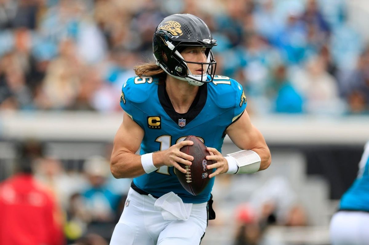 (EDITORâ€™S NOTE: Resubmitted with alternate crop.) Jacksonville Jaguars quarterback Trevor Lawrence (16) looks to throw during the second quarter of an NFL football matchup at EverBank Stadium, Sunday, Jan. 4, 2026, in Jacksonville, Fla. The Jaguars defeated the Titans 41-7, capturing the AFC South title. [Corey Perrine/Florida Times-Union]