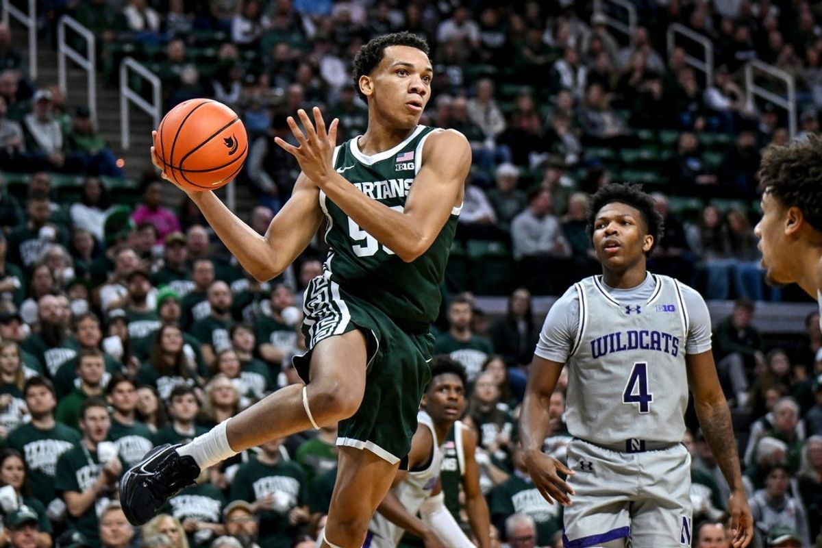 Michigan State's Divine Ugochukwu passes the ball against Northwestern during the first half on Thursday, Jan. 8, 2026, at the Breslin Center in East Lansing.