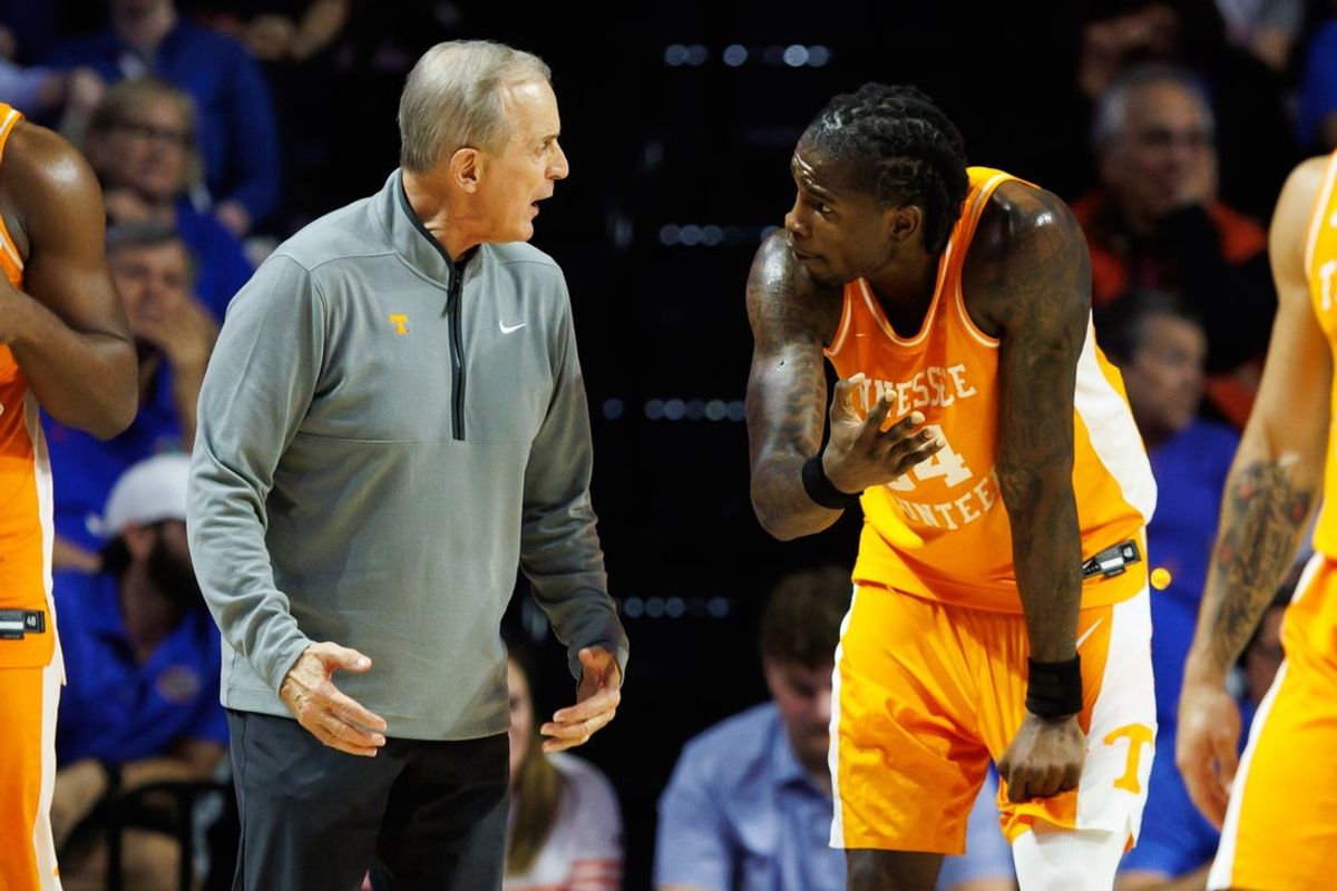 Jan 10, 2026; Gainesville, Florida, USA; Tennessee Volunteers head coach Rick Barnes talks with Tennessee Volunteers center Felix Okpara (34) against the Florida Gators during the second half at Exactech Arena at the Stephen C. O'Connell Center. Mandatory Credit: Matt Pendleton-Imagn Images