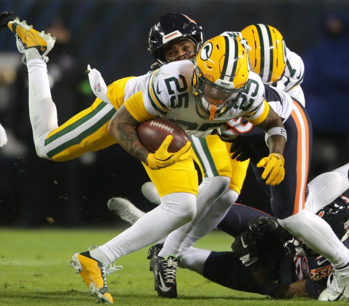 Green Bay Packers cornerback Keisean Nixon (25) against the Chicago Bears during their wild-card playoff football game Saturday, January 10, 2026, at Soldier Field in Chicago, Illinois. The Bears defeated the Packers 31-27.
Wm. Glasheen /USA TODAY NETWORK-Wisconsin.