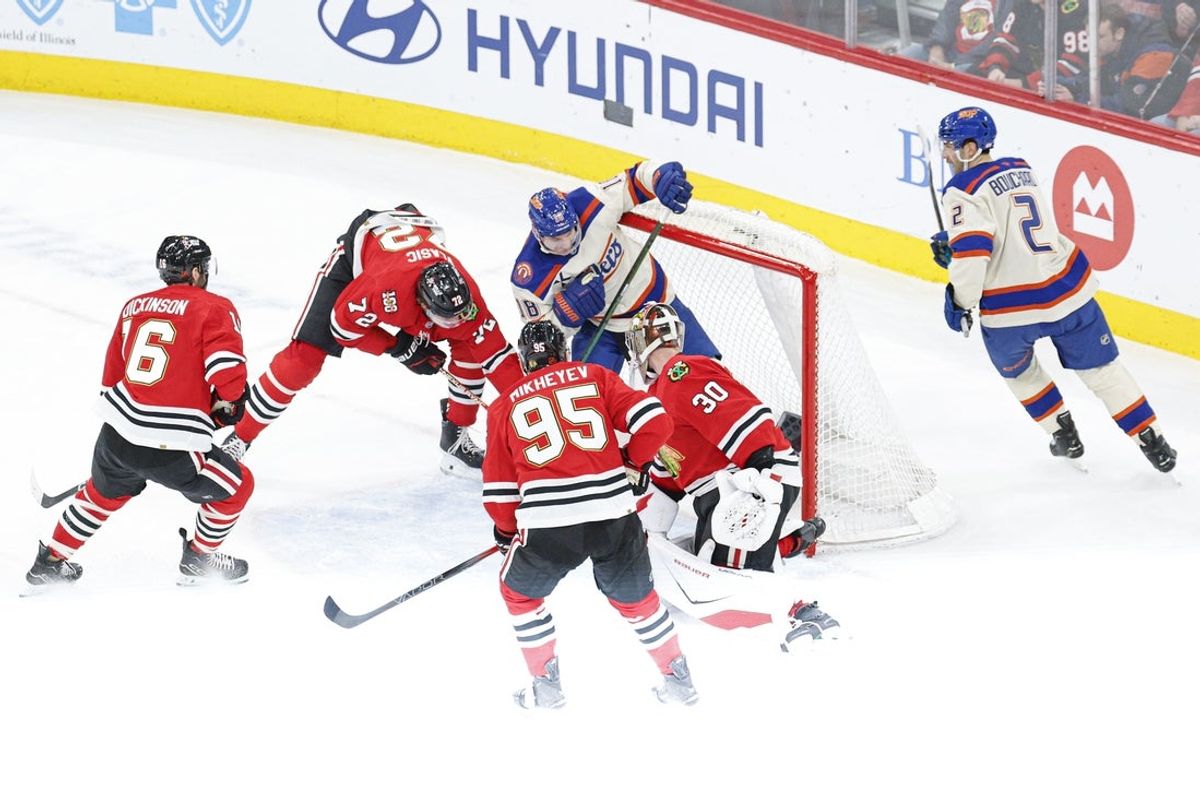 Jan 12, 2026; Chicago, Illinois, USA; Edmonton Oilers left wing Zach Hyman (18) scores against the Chicago Blackhawks during the first period at United Center. Mandatory Credit: Kamil Krzaczynski-Imagn Images