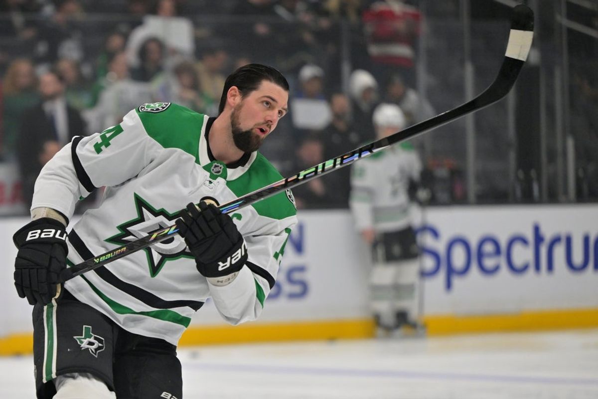Jan 12, 2026; Los Angeles, California, USA;  Dallas Stars left wing Jamie Benn (14) warms up prior to the game against the Los Angeles Kings at Crypto.com Arena. Mandatory Credit: Jayne Kamin-Oncea-Imagn Images