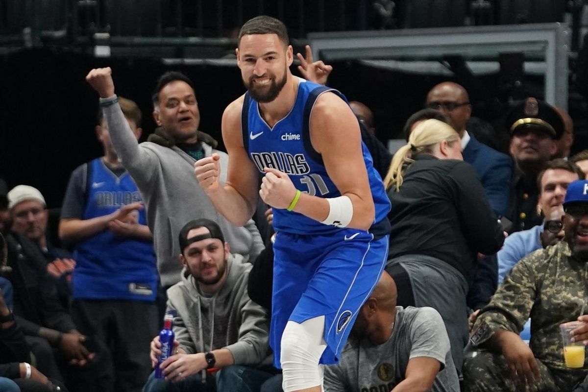 Jan 15, 2026; Dallas, Texas, USA;  Dallas Mavericks guard Klay Thompson (31) reacts after hitting a three point basket to move to fourth on the all time NBA three point baskets made list during the first half against the Utah Jazz at American Airlines Center. Mandatory Credit: Raymond Carlin III-Imagn Images