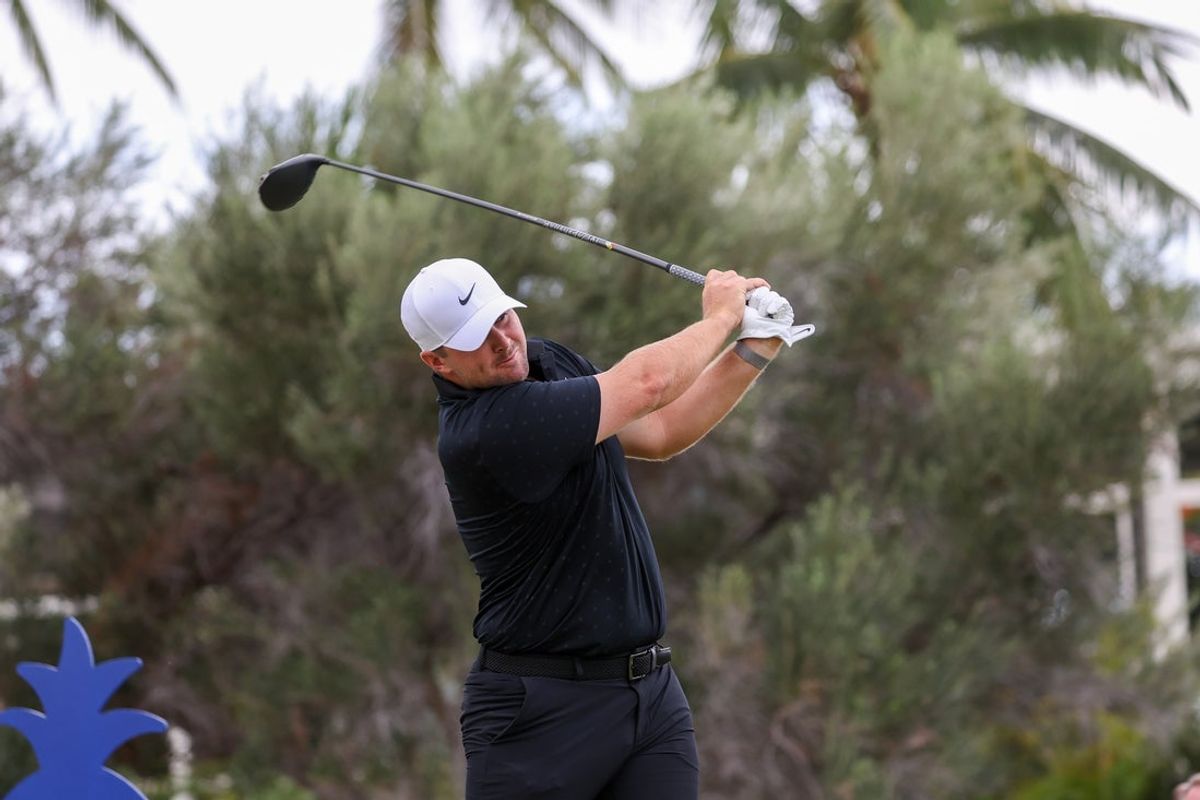 Jan 18, 2026; Honolulu, Hawaii, USA; Chris Gotterup drives on the first tee during the final round of the Sony Open in Hawaii. Mandatory Credit: Marco Garcia-Imagn Images