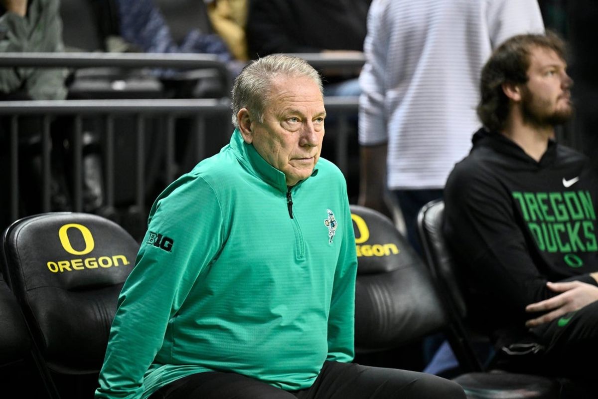 Jan 20, 2026; Eugene, Oregon, USA; Michigan State Spartans head coach Tom Izzo watches warmups before the game against the Oregon Ducks at Matthew Knight Arena. Mandatory Credit: Craig Strobeck-Imagn Images