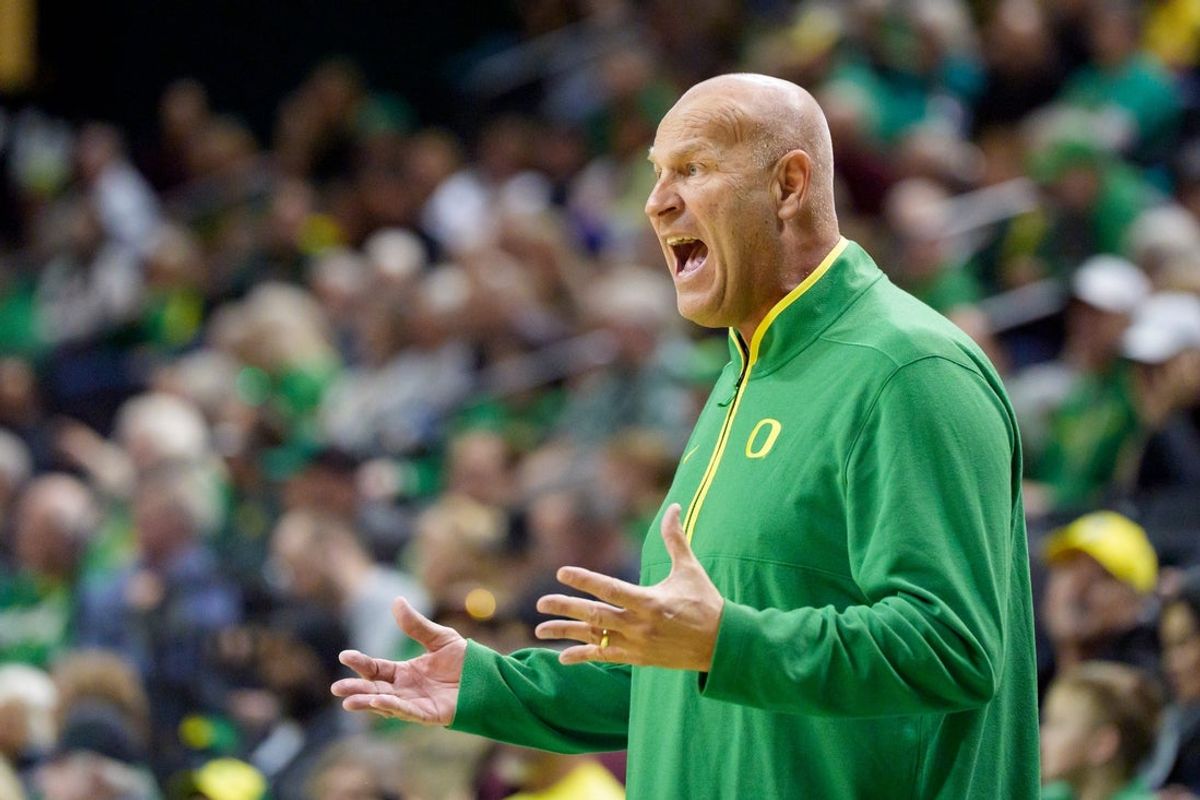 Oregon head coach Kelly Graves calls to his team as the Oregon Ducks host the Penn State Nittany Lions on Jan. 24, 2026, at Matthew Knight Arena in Eugene, Oregon.