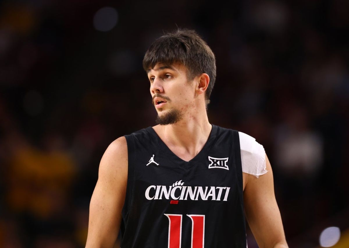 Jan 24, 2026; Tempe, Arizona, USA; Cincinnati Bearcats guard Kerr Kriisa (11) against the Arizona State Sun Devils at Desert Financial Arena. Mandatory Credit: Mark J. Rebilas-Imagn Images