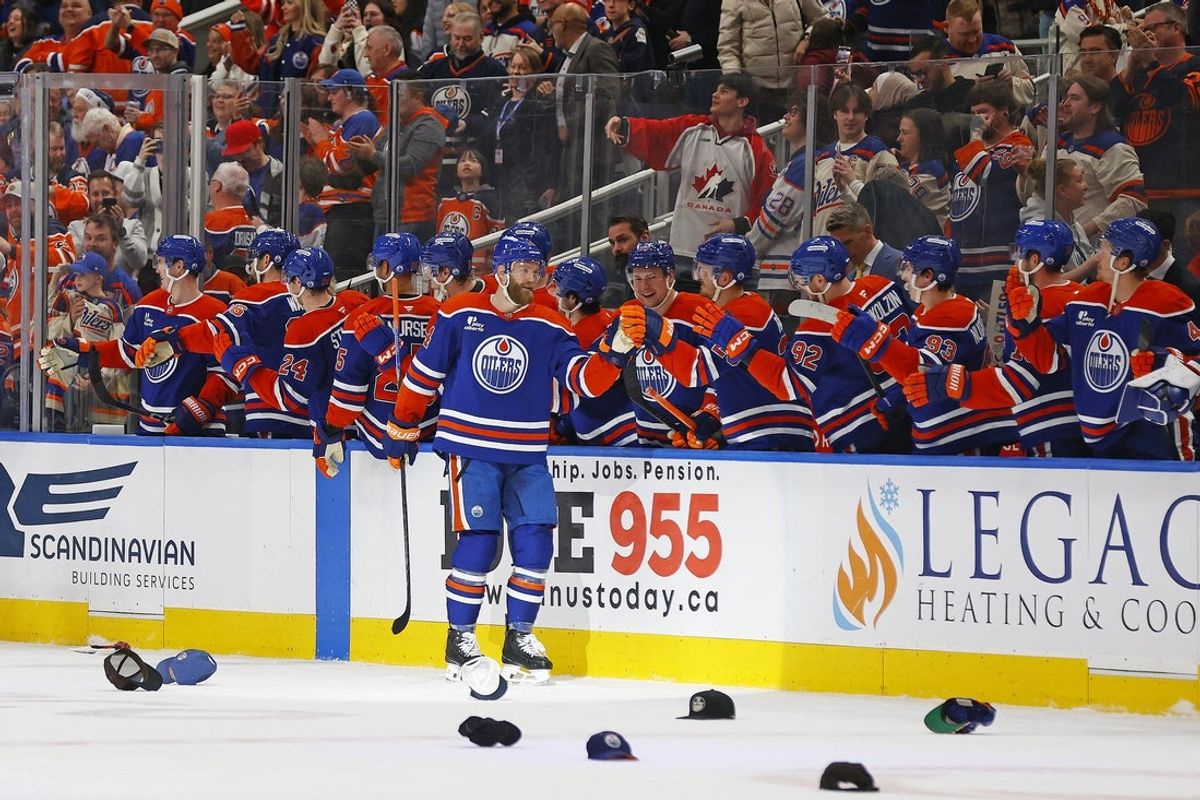 Jan 26, 2026; Edmonton, Alberta, CAN; The Edmonton Oilers celebrate a goal scored by defensemen Mattias Ekholm (14), his third of the game and first career hat-trick, during the third period against the Anaheim Ducks at Rogers Place. Mandatory Credit: Perry Nelson-Imagn Images