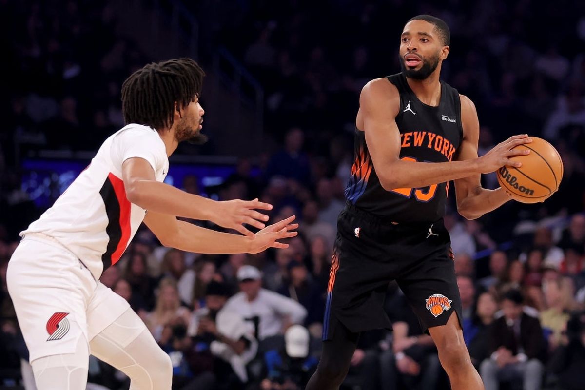 Jan 30, 2026; New York, New York, USA; New York Knicks guard Mikal Bridges (25) controls the ball against Portland Trail Blazers guard Shaedon Sharpe (17) during the first quarter at Madison Square Garden. Mandatory Credit: Brad Penner-Imagn Images