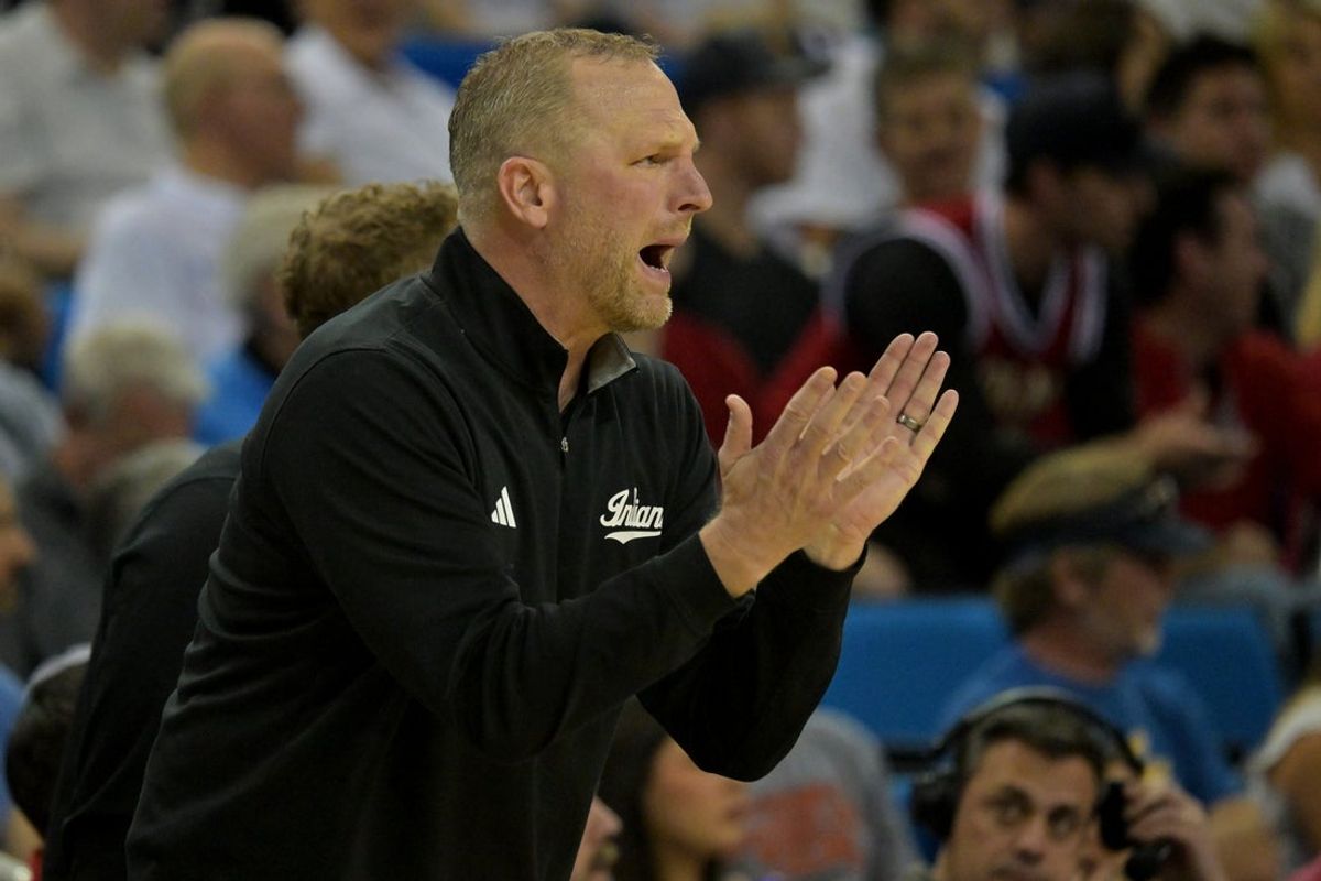Jan 31, 2026; Los Angeles, California, USA;  Indiana Hoosiers head coach Darian DeVries in the second half against the UCLA Bruins at Pauley Pavilion presented by Wescom Financial. Mandatory Credit: Jayne Kamin-Oncea-Imagn Images