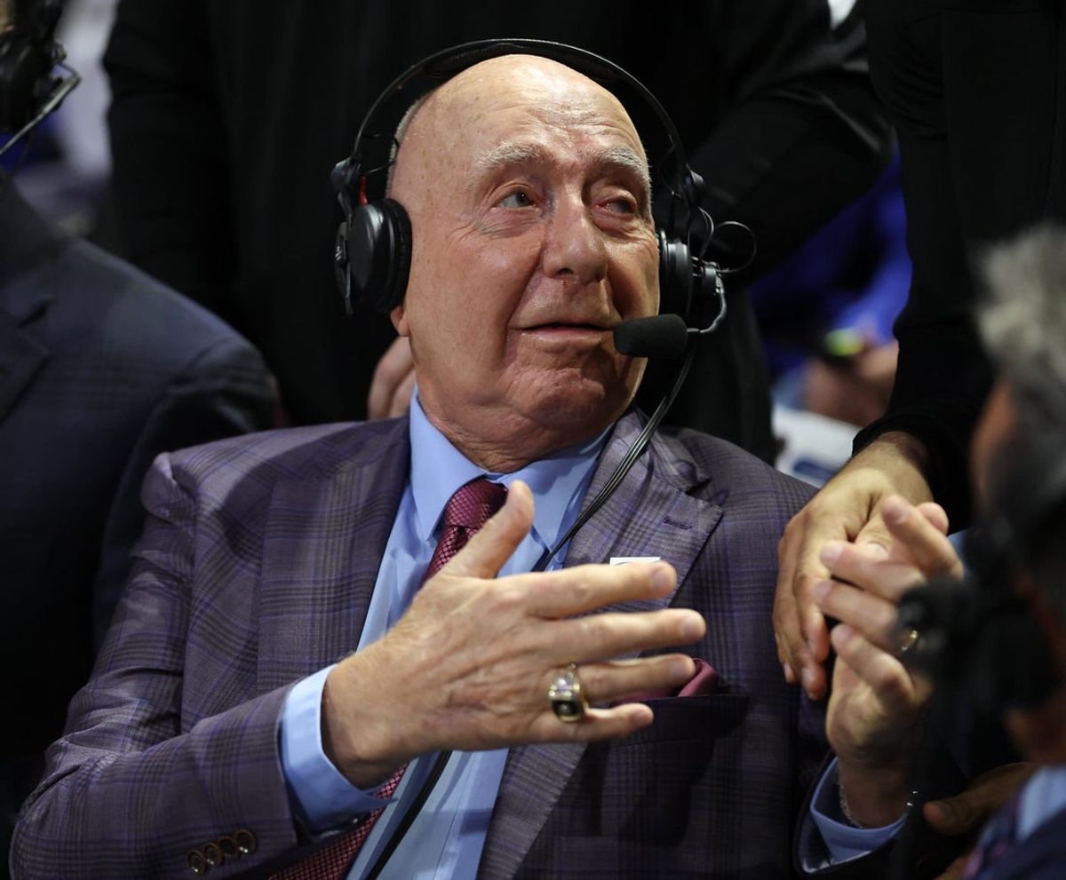 Legendary broadcaster Dick Vitale greets the rest of the broadcasting table during the first half of an NCAA Mens basketball game at Steven C. O'Connell Center Exactek arena in Gainesville, FL on Sunday, February 1, 2026. [Alan Youngblood/Gainesville Sun]