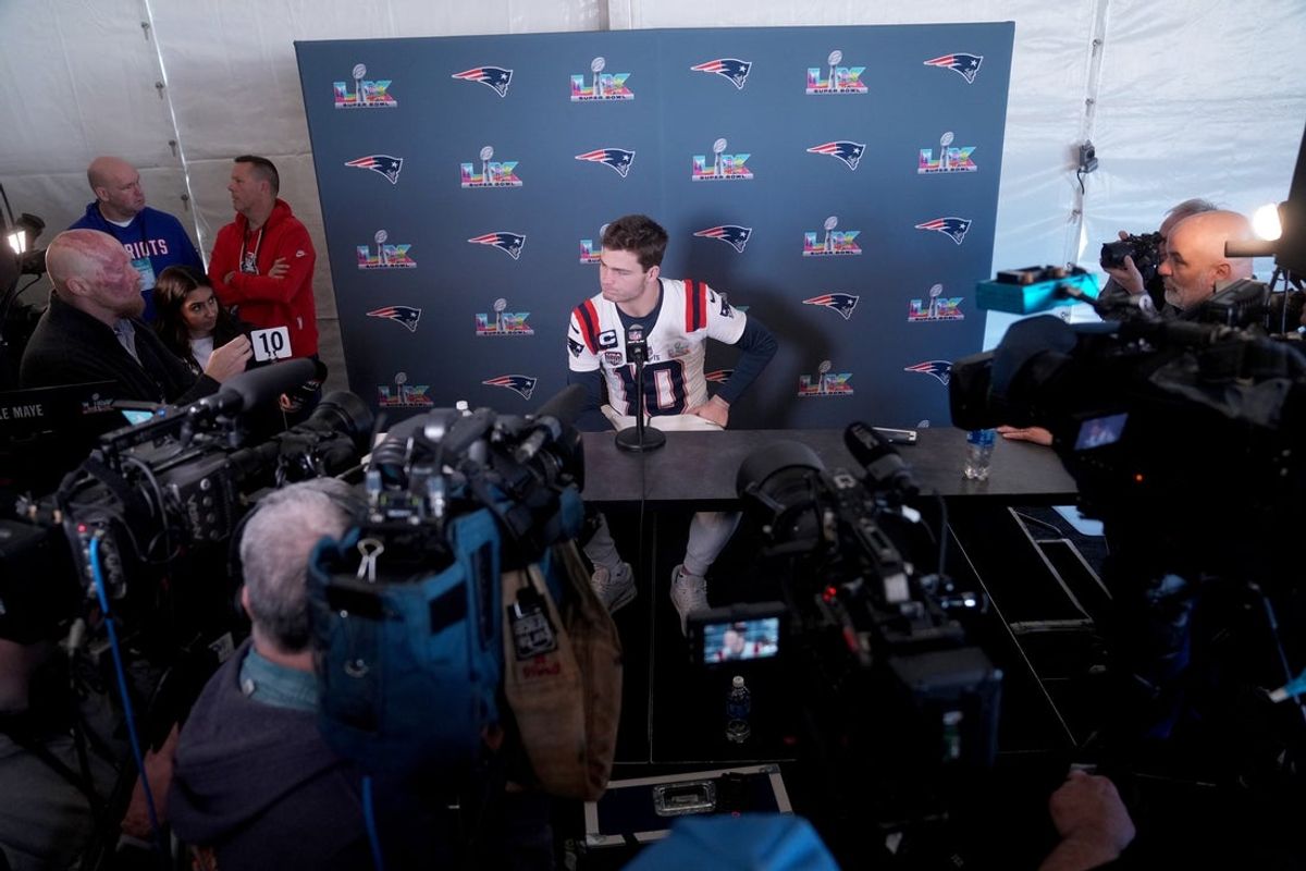 Feb 4, 2026; Santa Clara, CA, USA; New England Patriots quarterback Drake Maye (10) speaks to the media at the Santa Clara Marriott. Mandatory Credit: Cary Edmondson-Imagn Images