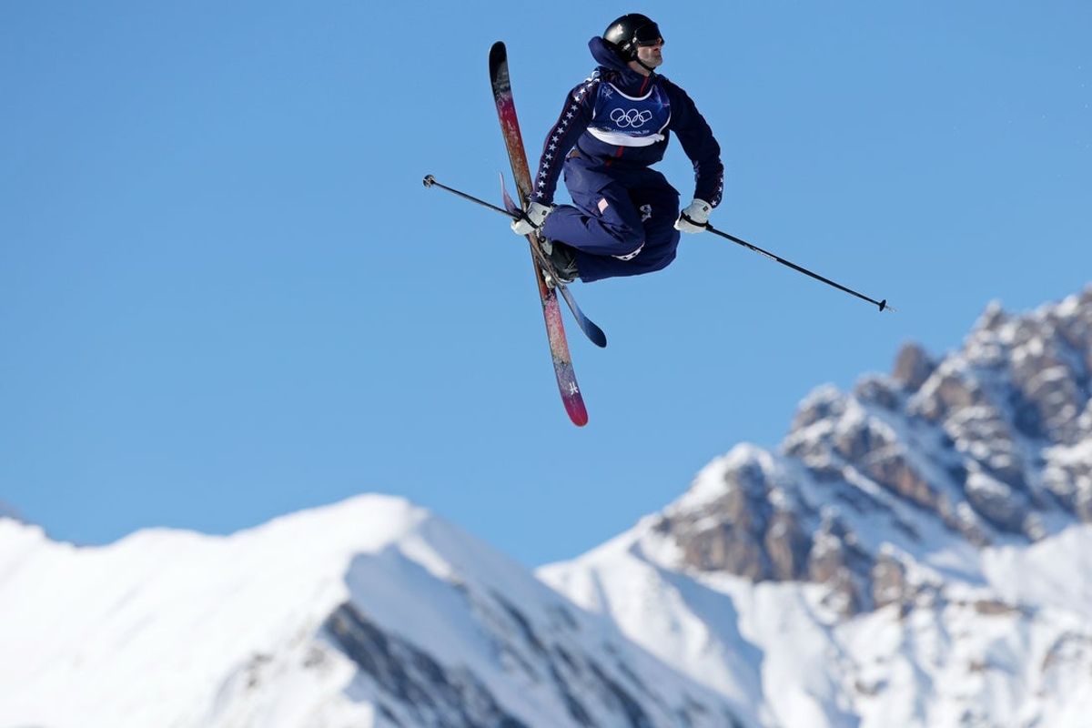 Feb 7, 2026; Livigno, Italy; Alex Hall of the United States during slopestyle freestyle skiing qualification during the Milano Cortina 2026 Olympic Winter Games at Livigno Snow Park. Mandatory Credit: Nathan Ray Seebeck-Imagn Images