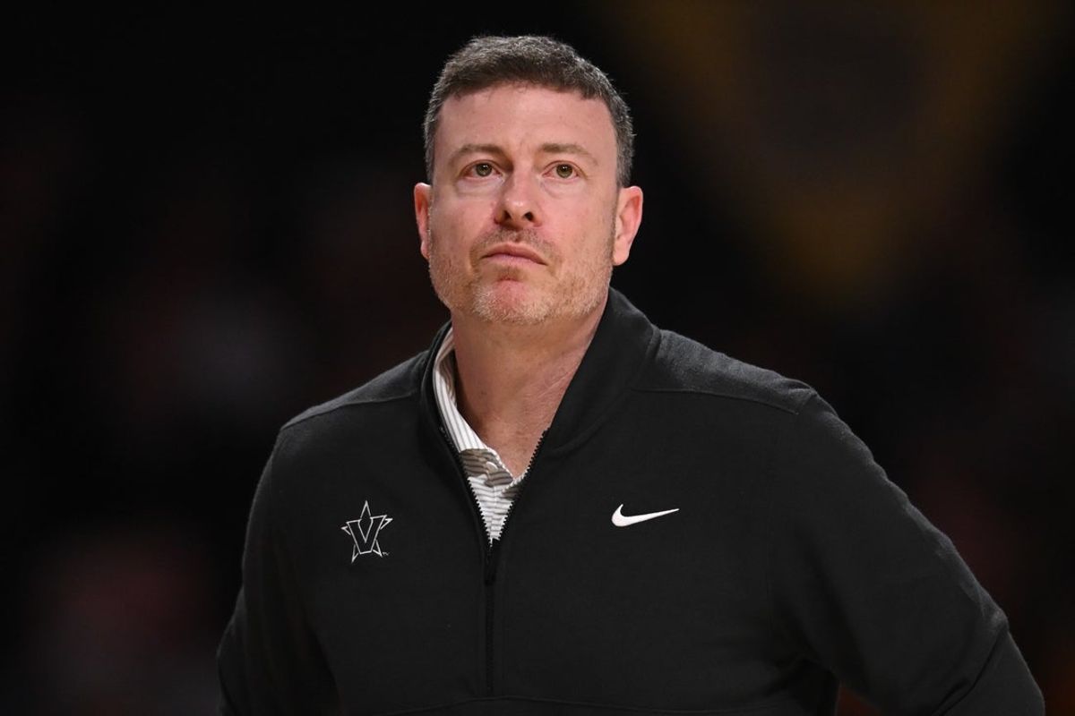 Feb 21, 2026; Nashville, Tennessee, USA;  Vanderbilt Commodores head coach Mark Byington watches his team against the Tennessee Volunteers during the second half at Memorial Gymnasium. Mandatory Credit: Steve Roberts-Imagn Images