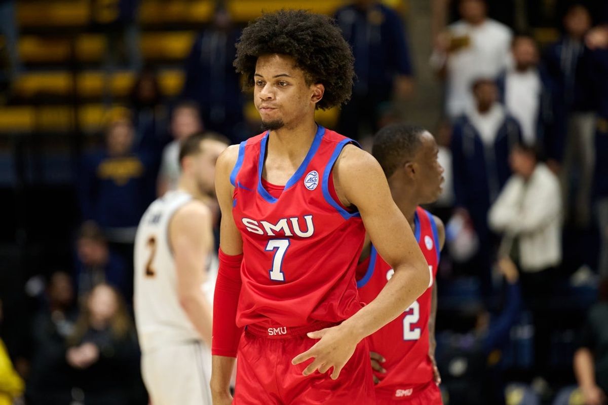 Feb 25, 2026; Berkeley, California, USA; SMU Mustangs forward Jermaine O'Neal Jr. (7) reacts after missing the potential game-tying three point shot against the California Golden Bears late in the second half at Haas Pavilion. Mandatory Credit: Robert Edwards-Imagn Images