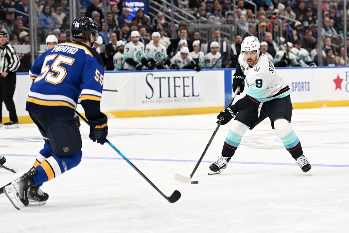 Feb 26, 2026; St. Louis, Missouri, USA; St. Louis Blues defenseman Colton Parayko (55) defends against Seattle Kraken center Chandler Stephenson (9) at Enterprise Center. Mandatory Credit: Joe Puetz-Imagn Images