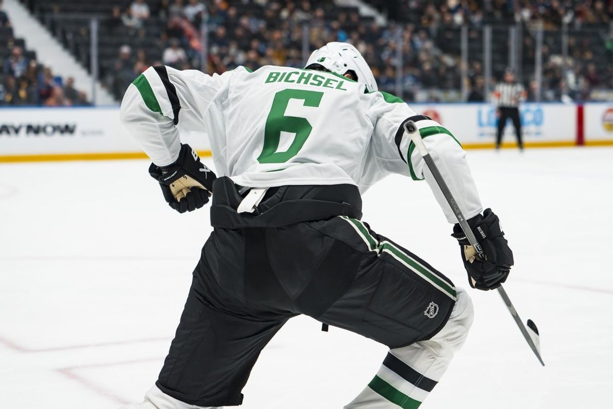 Mar 2, 2026; Vancouver, British Columbia, CAN; Dallas Stars defenseman Lian Bichsel (6) celebrates his goal against the Vancouver Canucks in the third period at Rogers Arena. Mandatory Credit: Bob Frid-Imagn Images