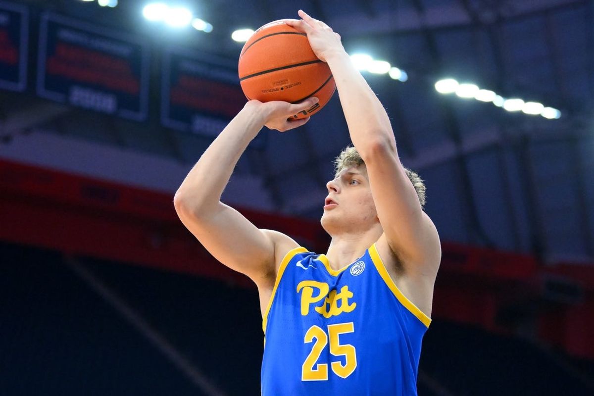 Mar 7, 2026; Syracuse, New York, USA; Pittsburgh Panthers guard Nojus Indrusaitis (25) shoots during the first half against the Syracuse Orange at the JMA Wireless Dome. Mandatory Credit: Rich Barnes-Imagn Images