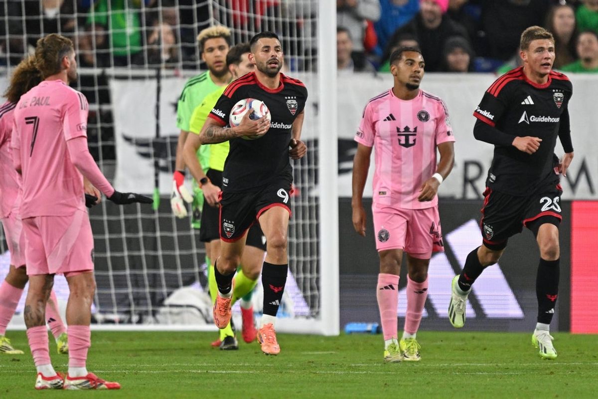 Mar 7, 2026; Baltimore, Maryland, USA;  DC United forward Tai Baribo (9) carries the ball back to midfield after scoring a goal in the second half against Inter Miami CF at M&T Bank Stadium. Mandatory Credit: Jamie Sabau-Imagn Images