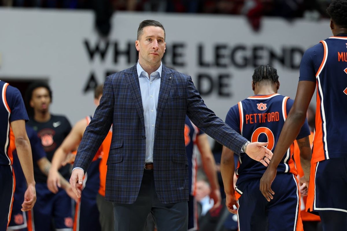 Mar 7, 2026; Tuscaloosa, Alabama, USA; Auburn Tigers head coach Steven Pearl cheer on his players during the first half against the Alabama Crimson Tide at Coleman Coliseum. Mandatory Credit: David Leong-Imagn Images
