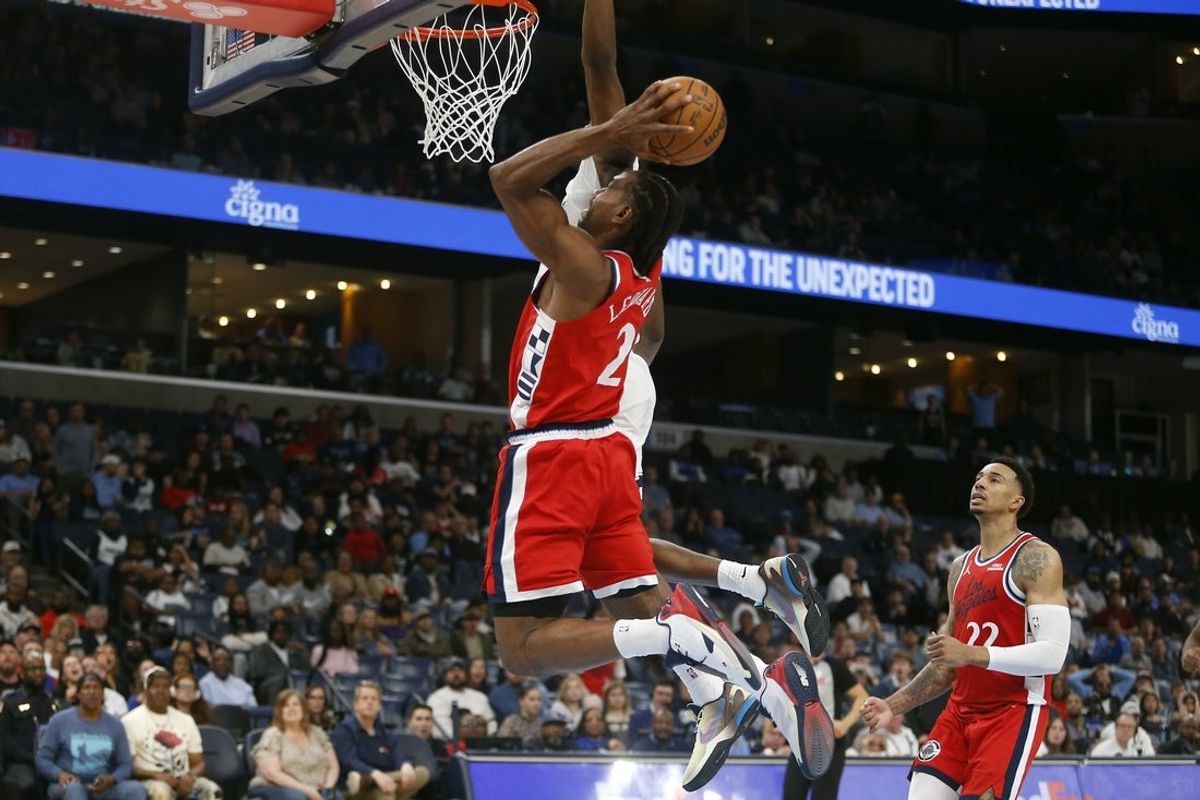 Mar 7, 2026; Memphis, Tennessee, USA; Los Angeles Clippers forward Kawhi Leonard (2) drives to the basket during the fourth quarter against the Memphis Grizzlies at FedExForum. Mandatory Credit: Petre Thomas-Imagn Images